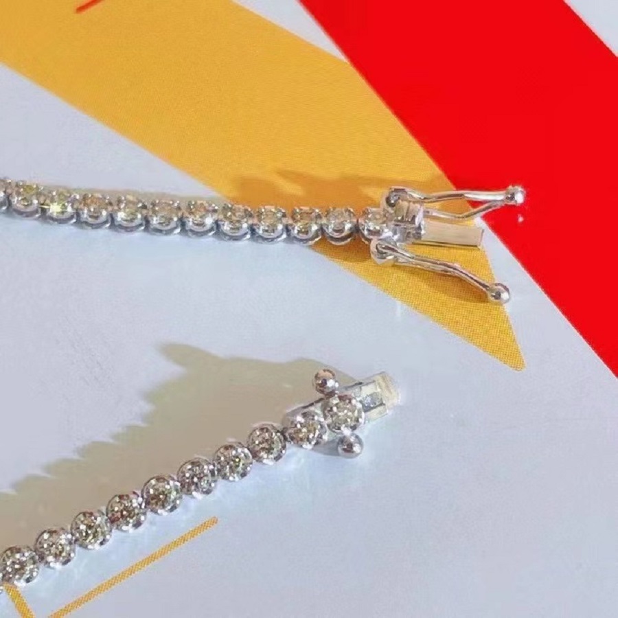 Diamond bracelet clasp detail view